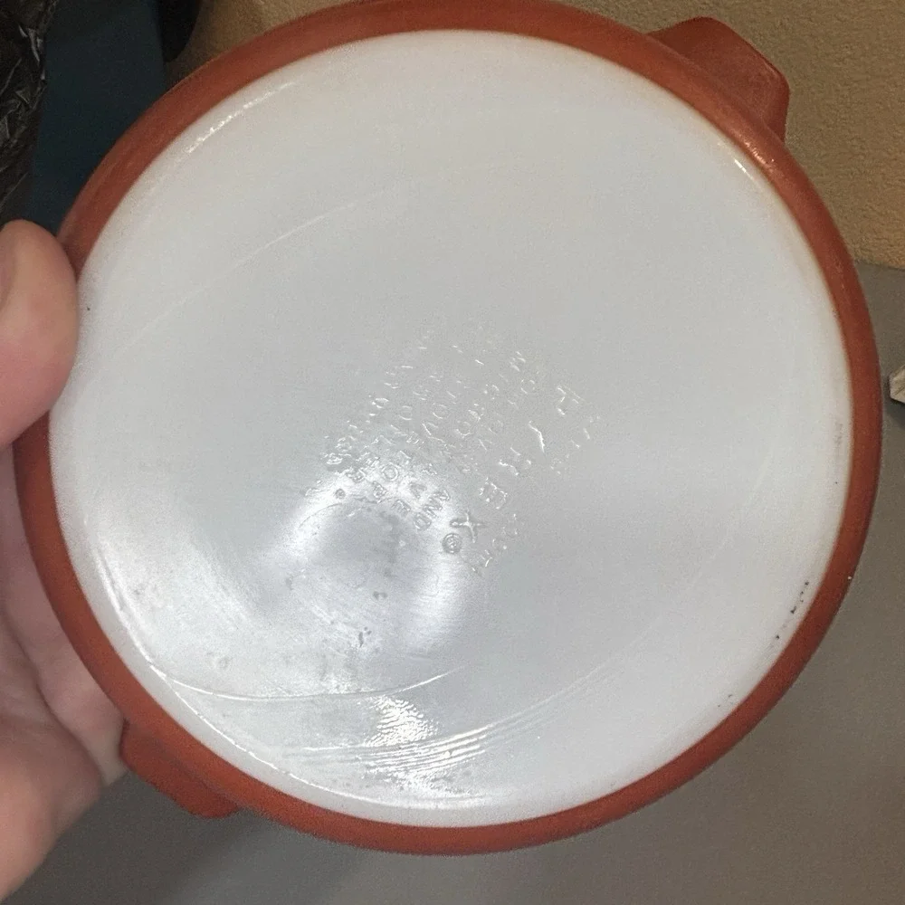 Pyrex Autumn Harvest Wheat Small Round Dish, No lid, Brown White Vintage Retro